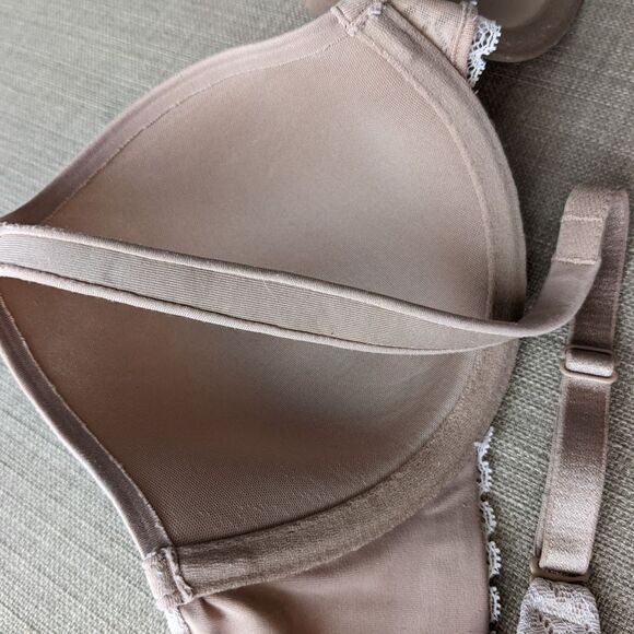 WONDERBRA Lace Nude Beige Color Bra Wire Slightly Padded 34C C018 - Picture 2 of 10